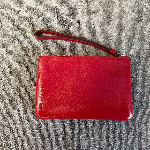 Coach Corner Zip Wristlet in Red Leather - Picture 2 of 4